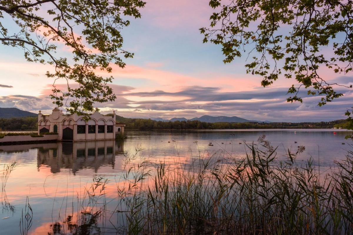Camping Bungalow El Llac De Banyoles Porqueres المظهر الخارجي الصورة